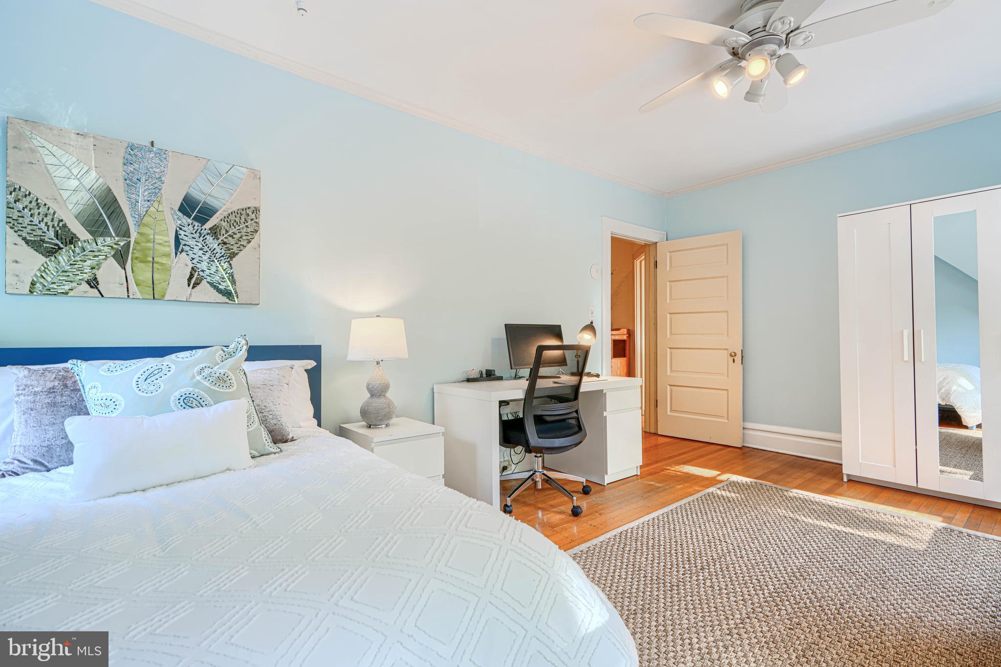 ROLAND PARK - Residential