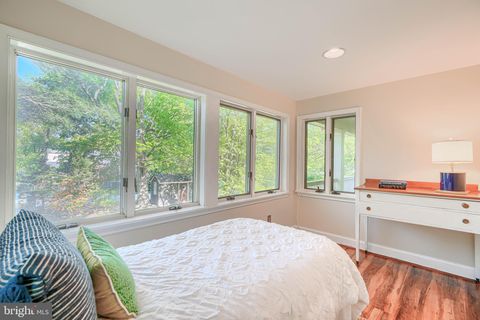 Tiny photo for 207 Hawthorne Road, BALTIMORE, MD 21210 (MLS # MDBA2211768)