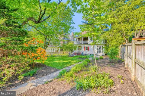 Tiny photo for 207 Hawthorne Road, BALTIMORE, MD 21210 (MLS # MDBA2211768)