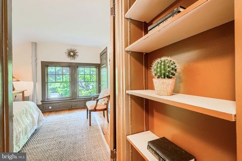 Tiny photo for 207 Hawthorne Road, BALTIMORE, MD 21210 (MLS # MDBA2211768)