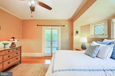 Tiny photo for 207 Hawthorne Road, BALTIMORE, MD 21210 (MLS # MDBA2211768)