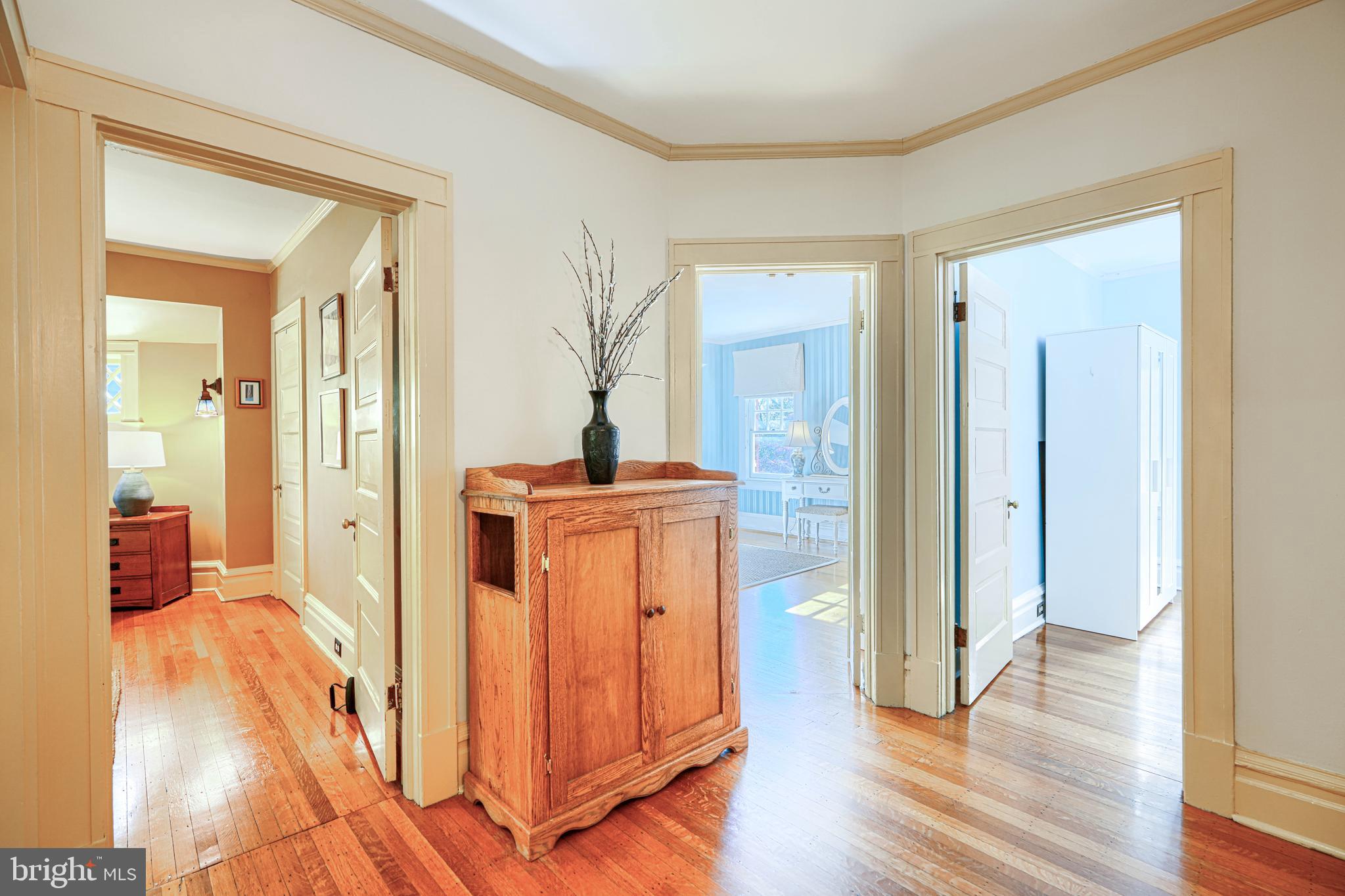 ROLAND PARK - Residential