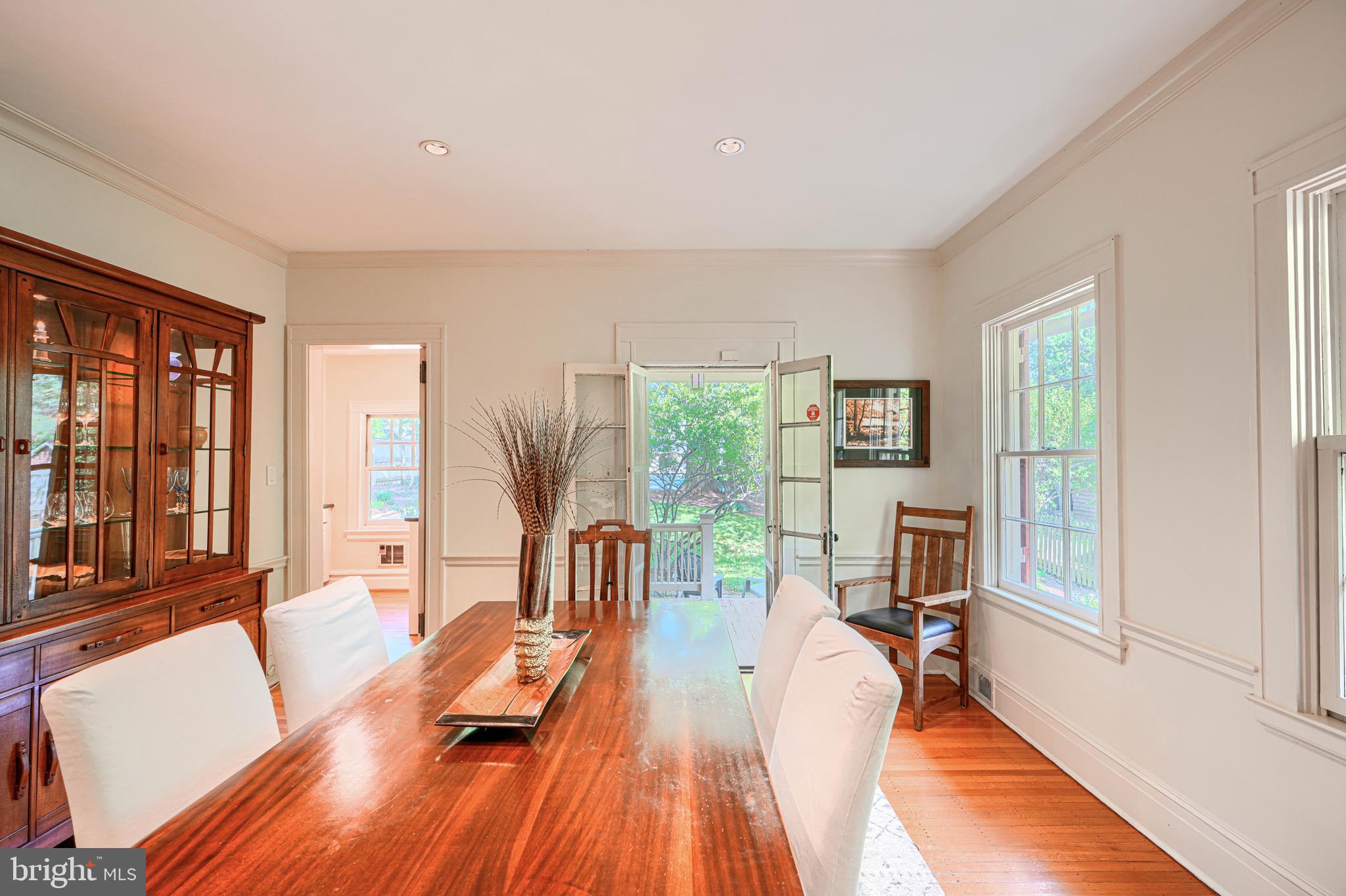 ROLAND PARK - Residential