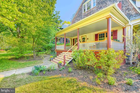Tiny photo for 207 Hawthorne Road, BALTIMORE, MD 21210 (MLS # MDBA2211768)