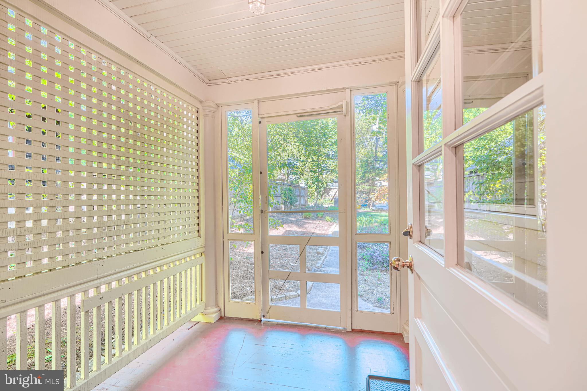 ROLAND PARK - Residential