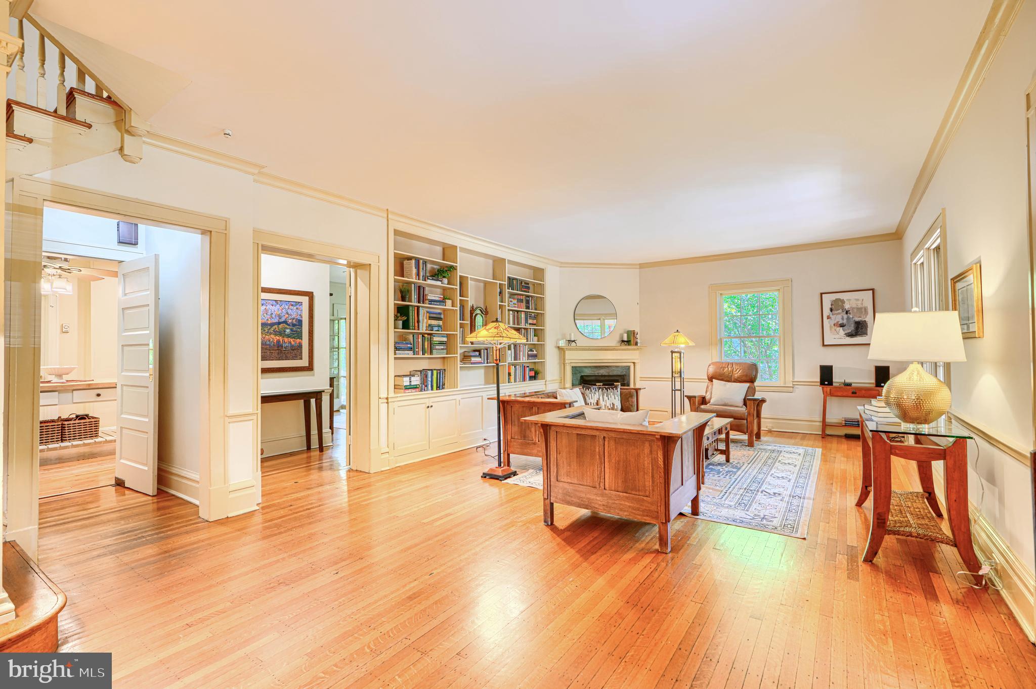 ROLAND PARK - Residential