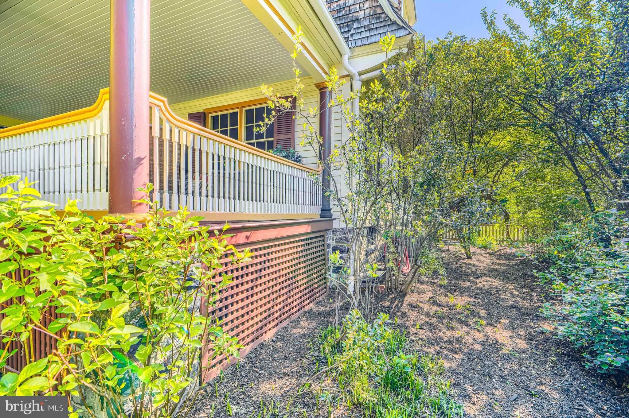 ROLAND PARK - Residential