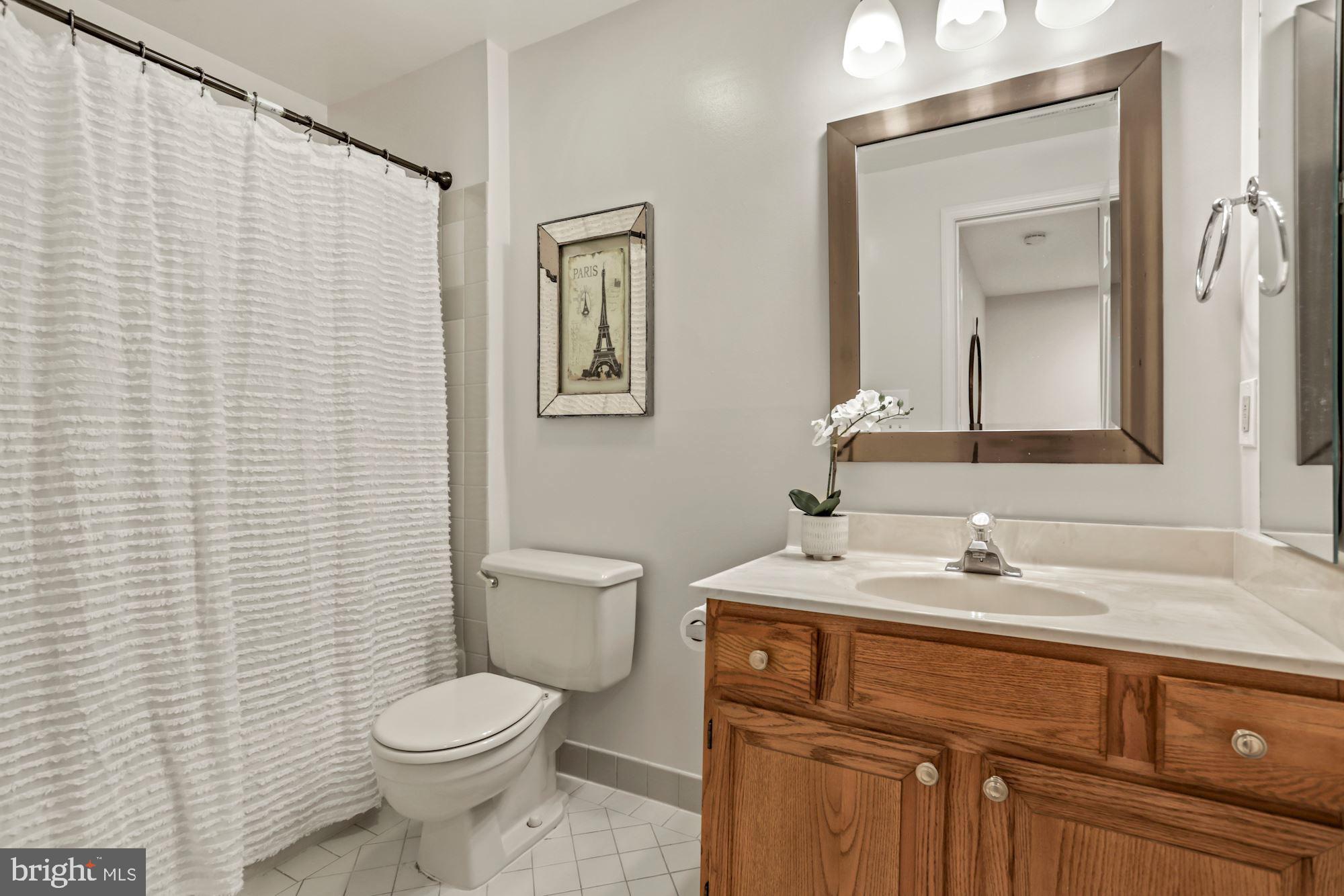 RESTON - Residential Lease