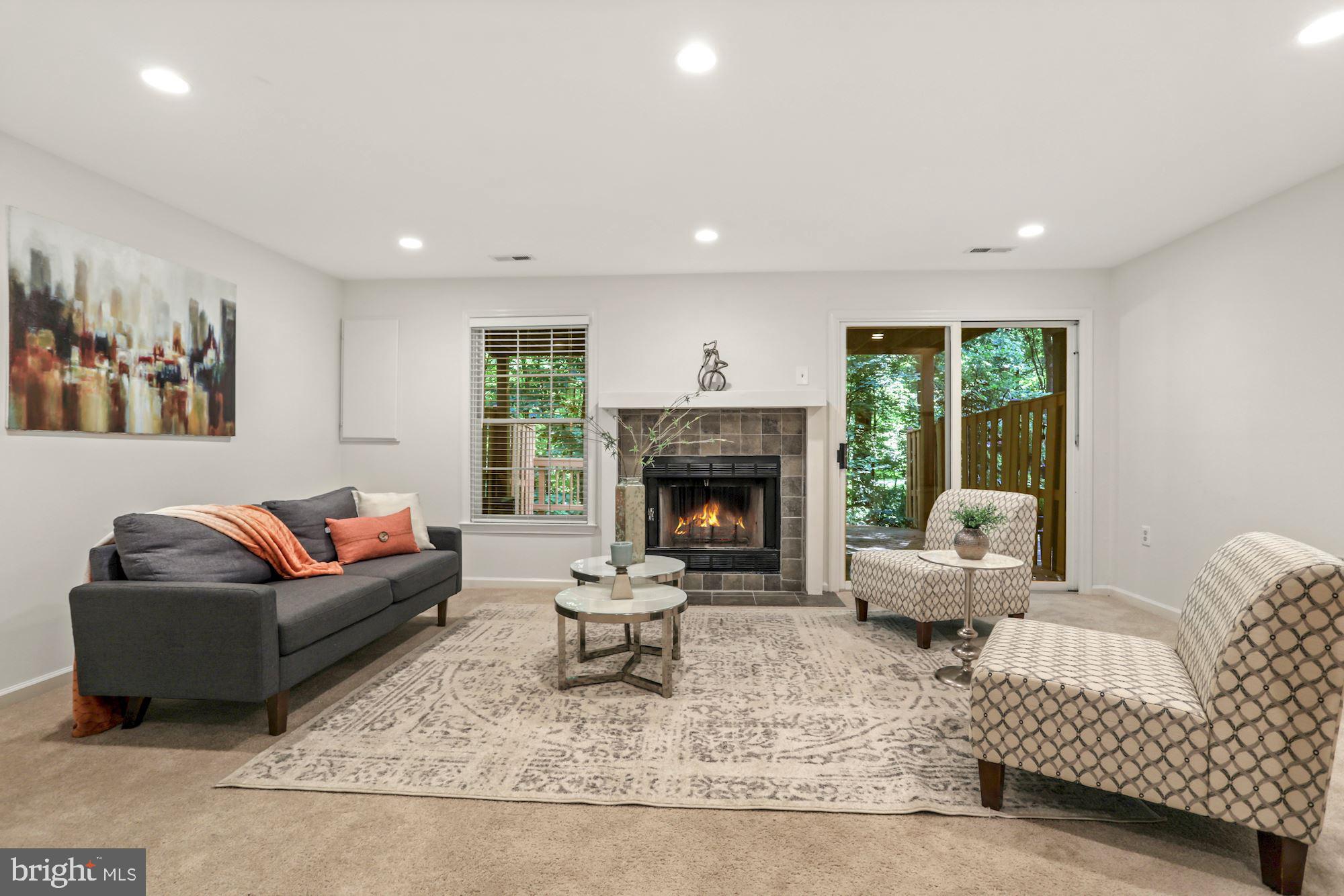 RESTON - Residential Lease