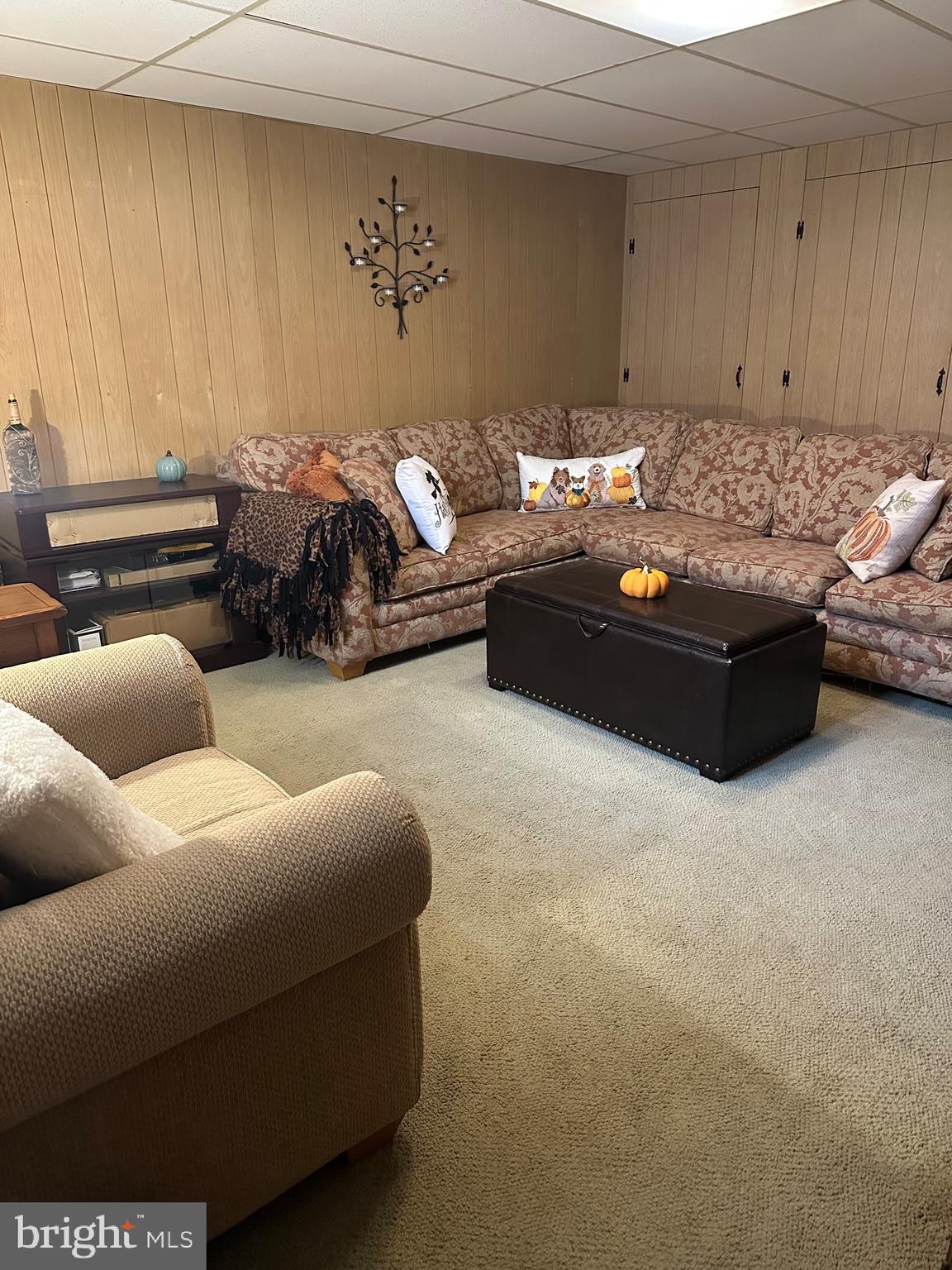 EASTCREST - Residential