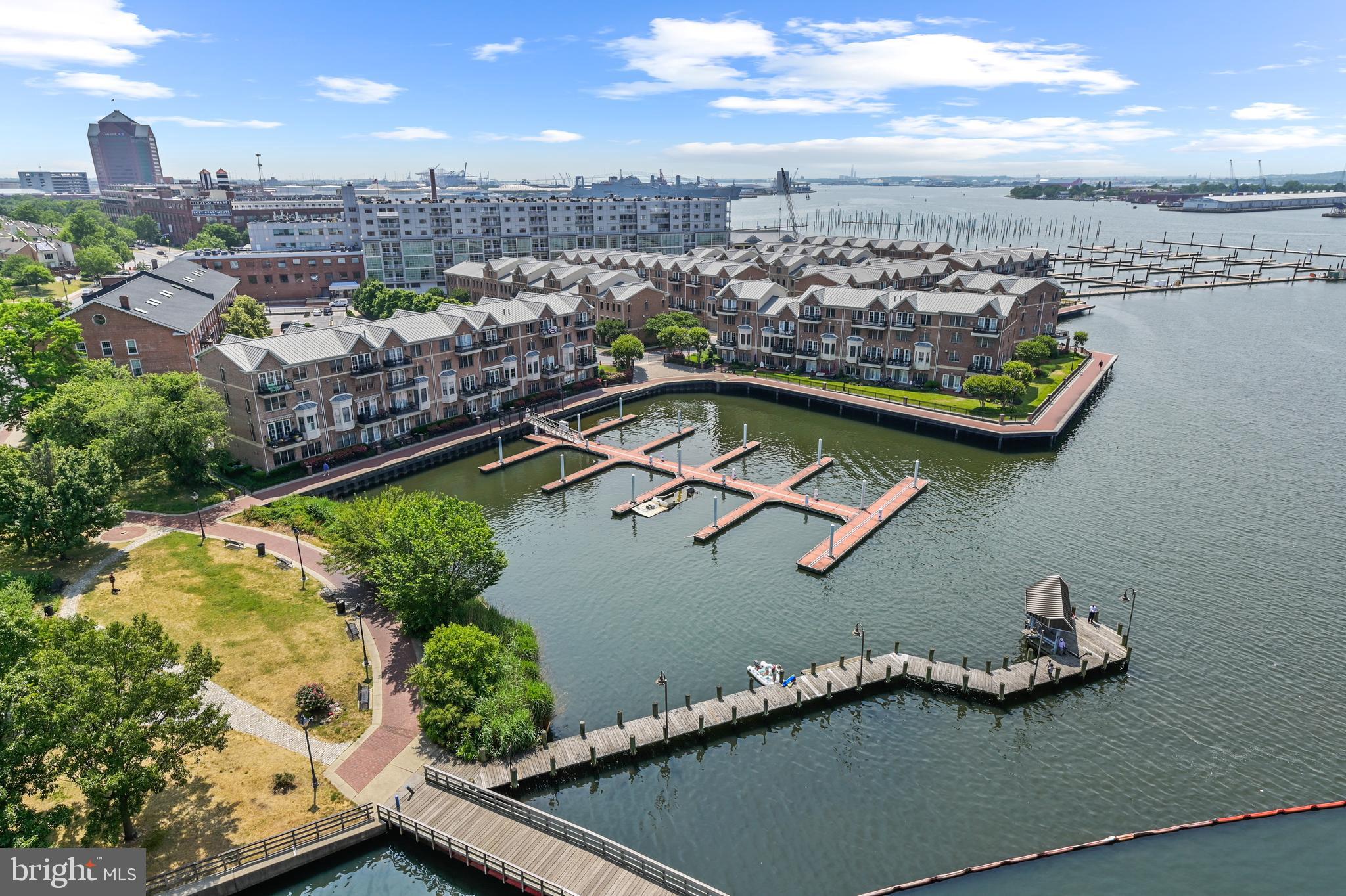 CANTON WATERFRONT - Residential