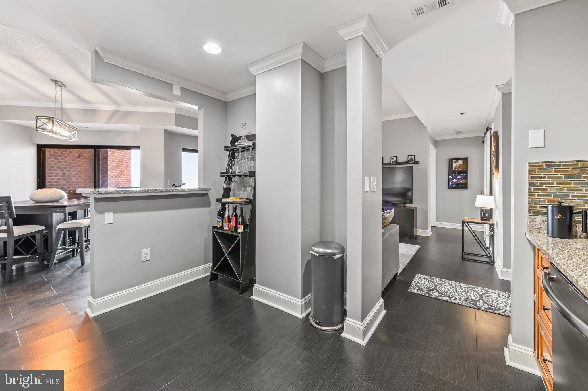 CANTON WATERFRONT - Residential