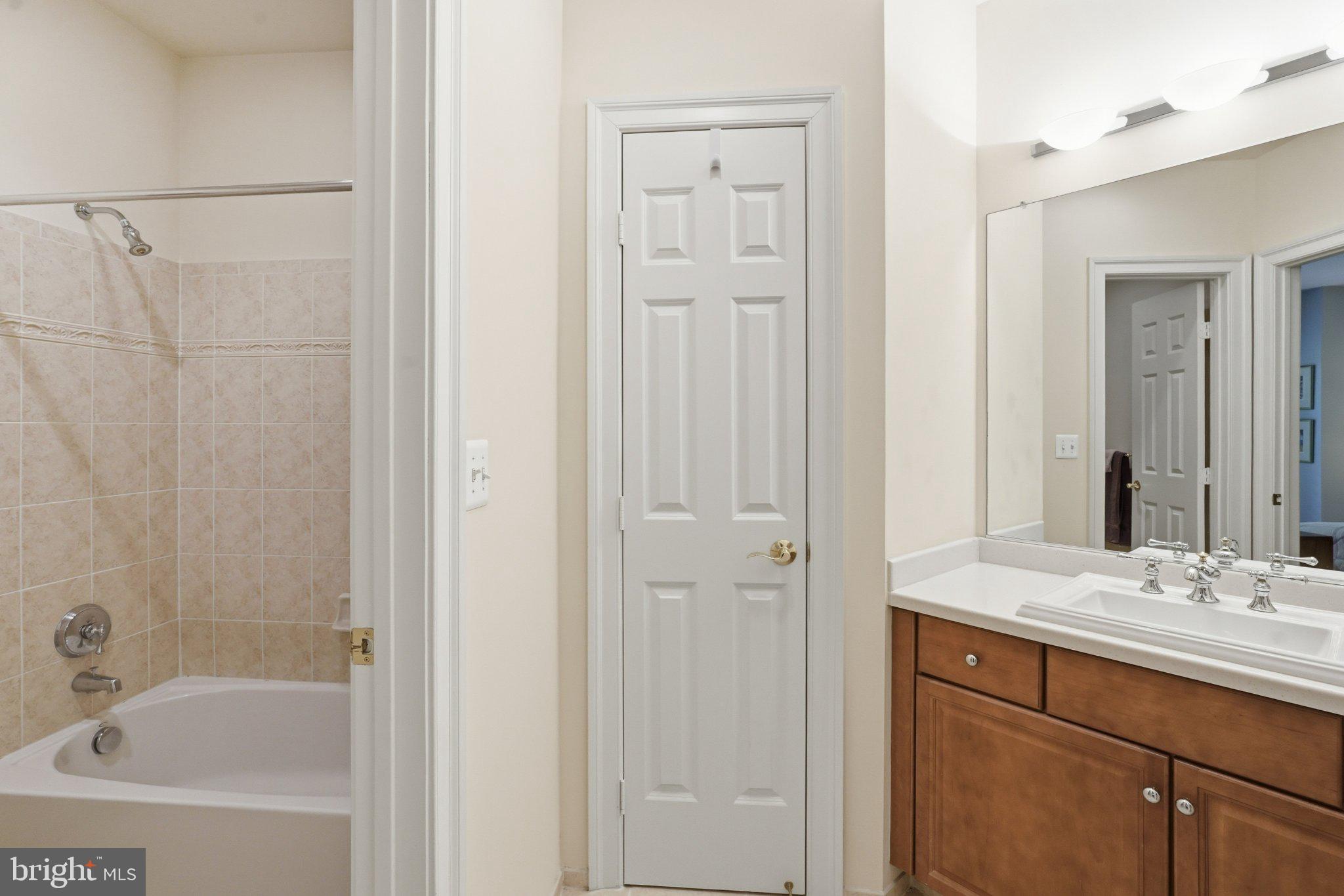 EVANS FARM - Residential