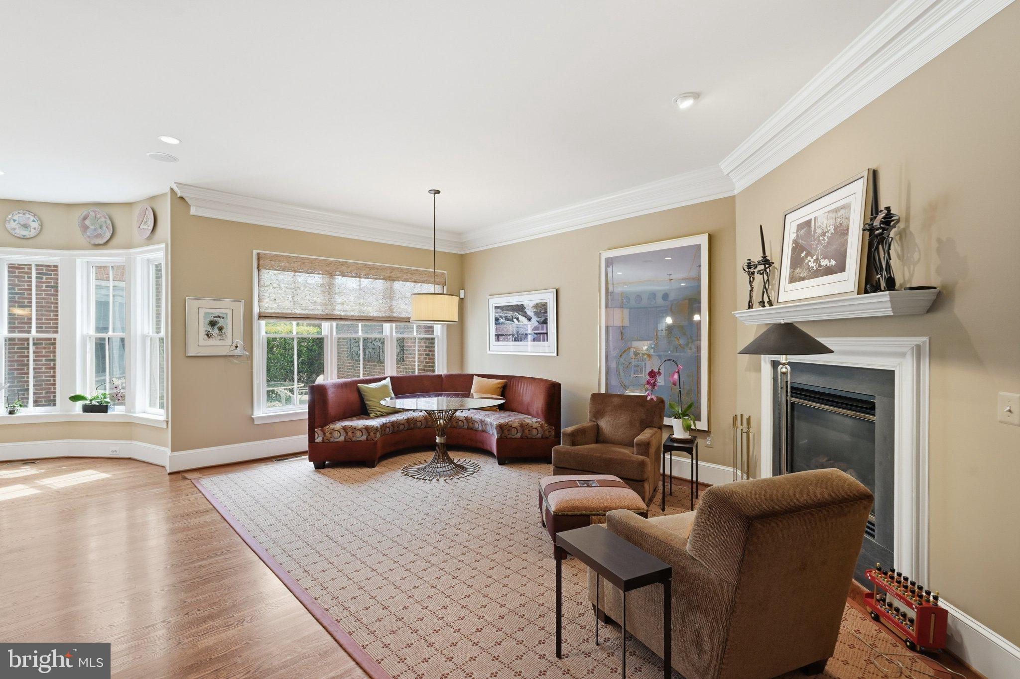 EVANS FARM - Residential