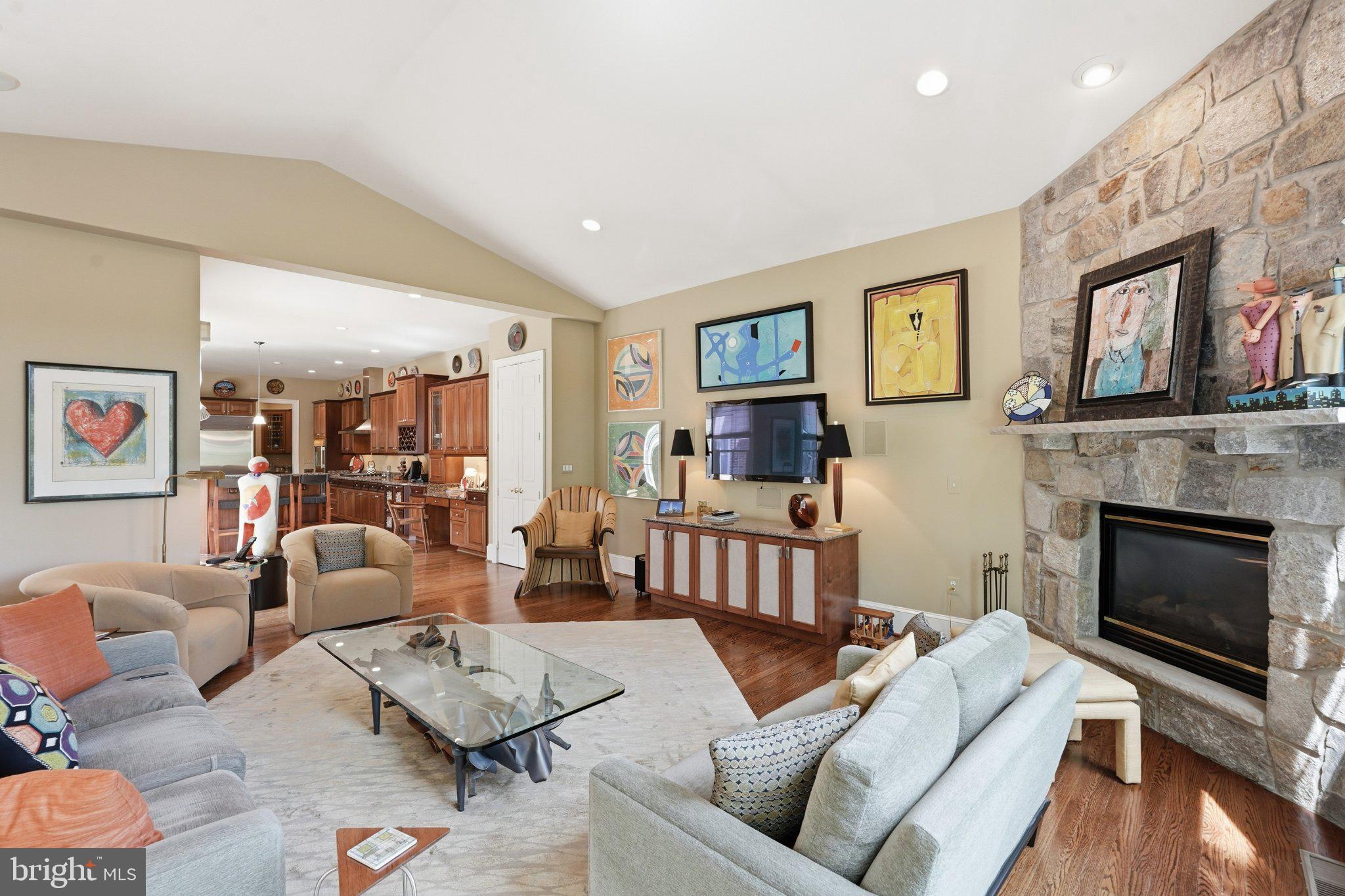 EVANS FARM - Residential