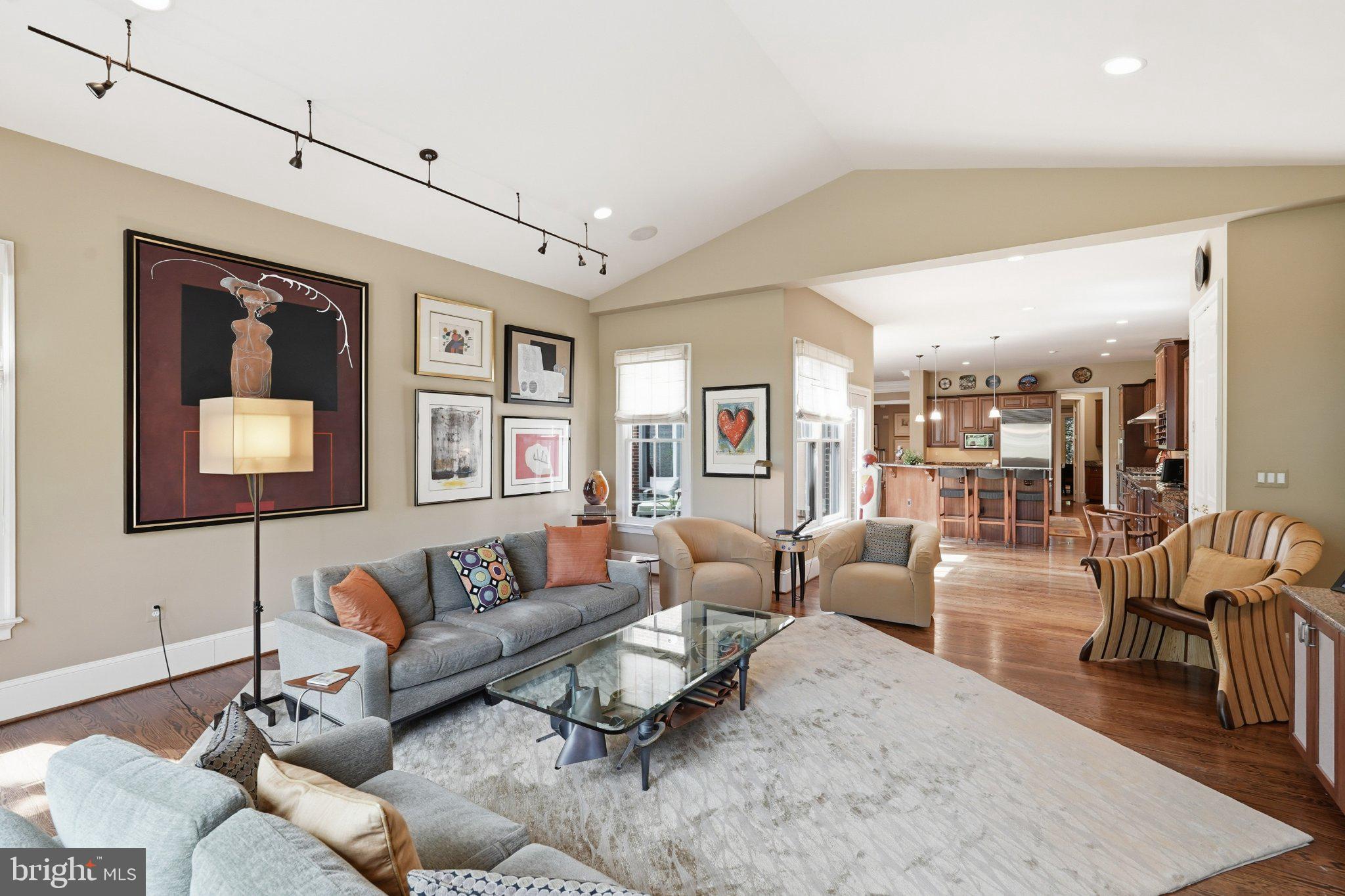 EVANS FARM - Residential