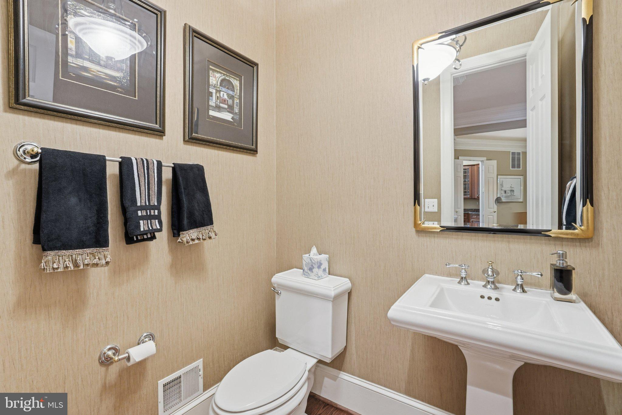 EVANS FARM - Residential