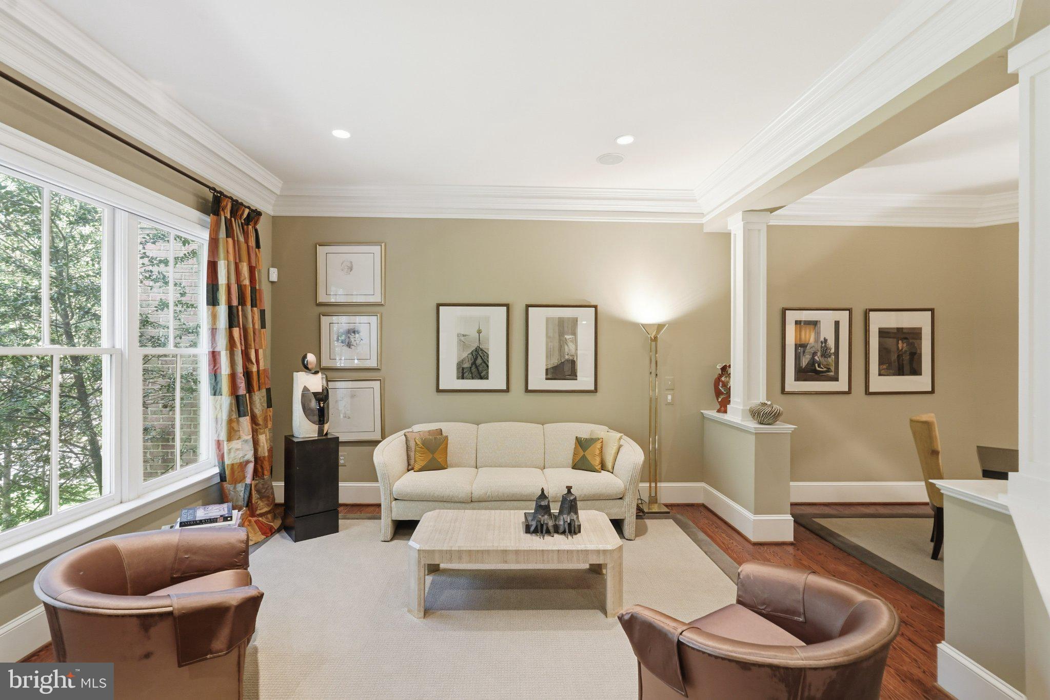 EVANS FARM - Residential