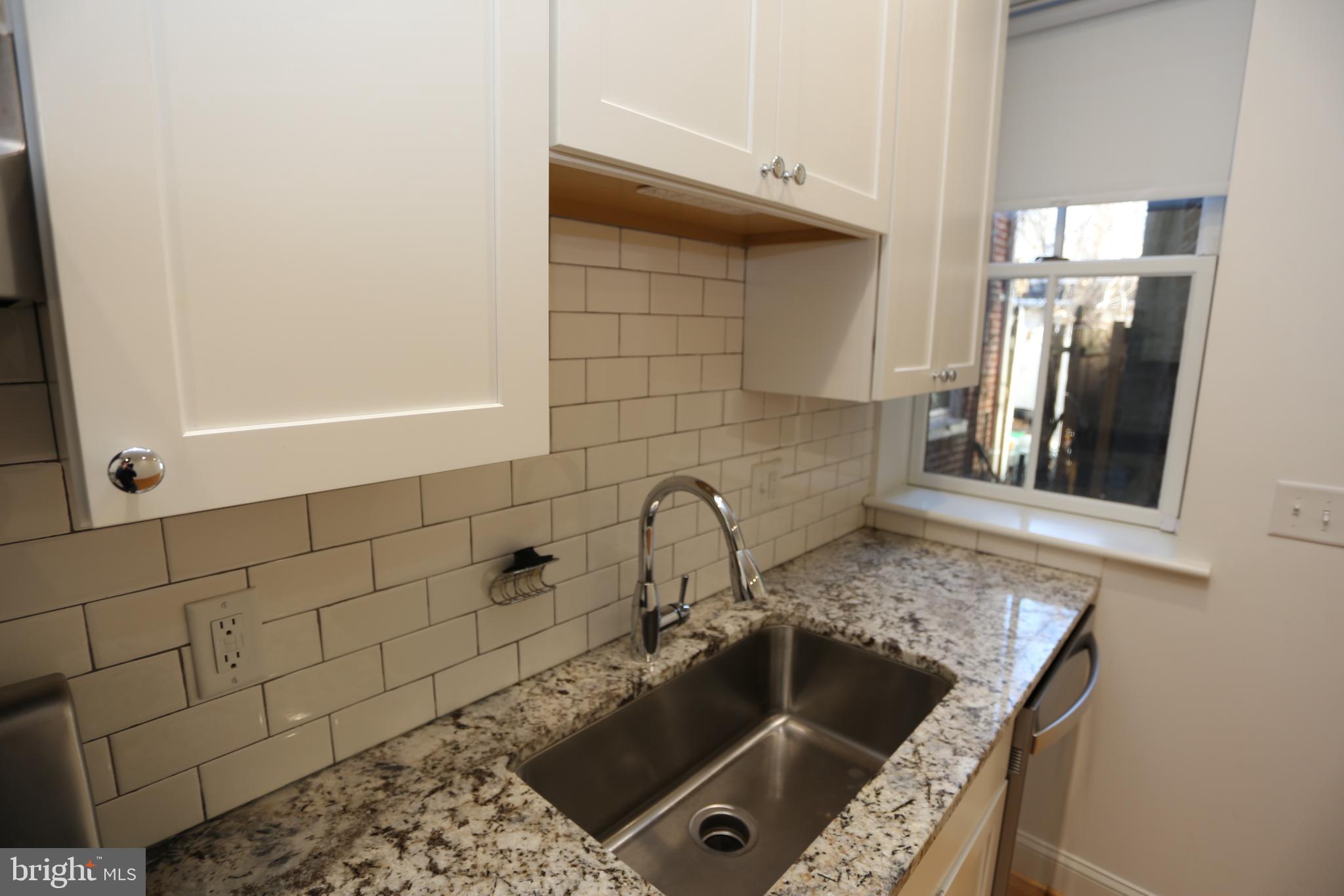 HAMPDEN HISTORIC DISTRICT - Residential Lease