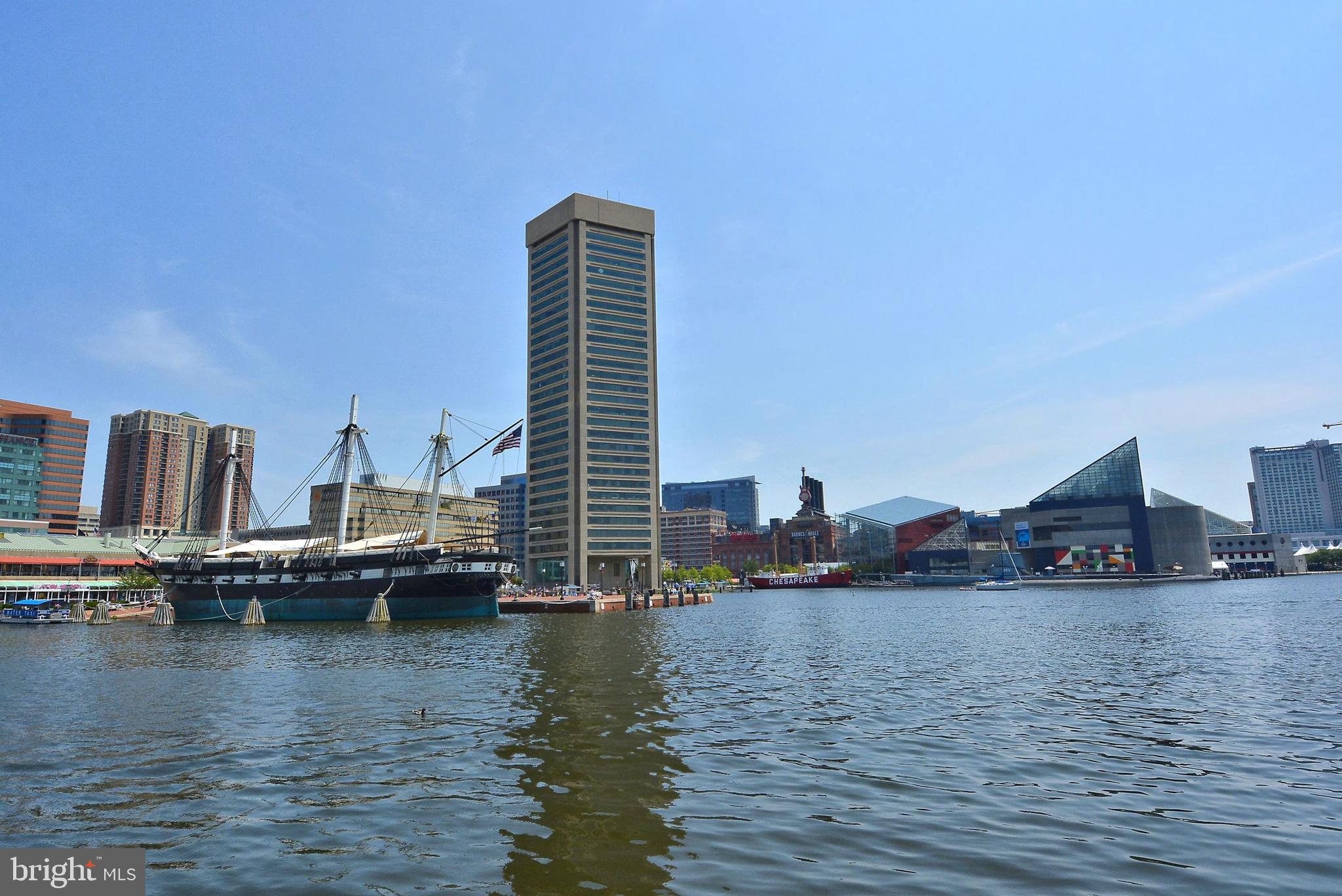 HARBOR COURT CONDOMINIUMS - Residential