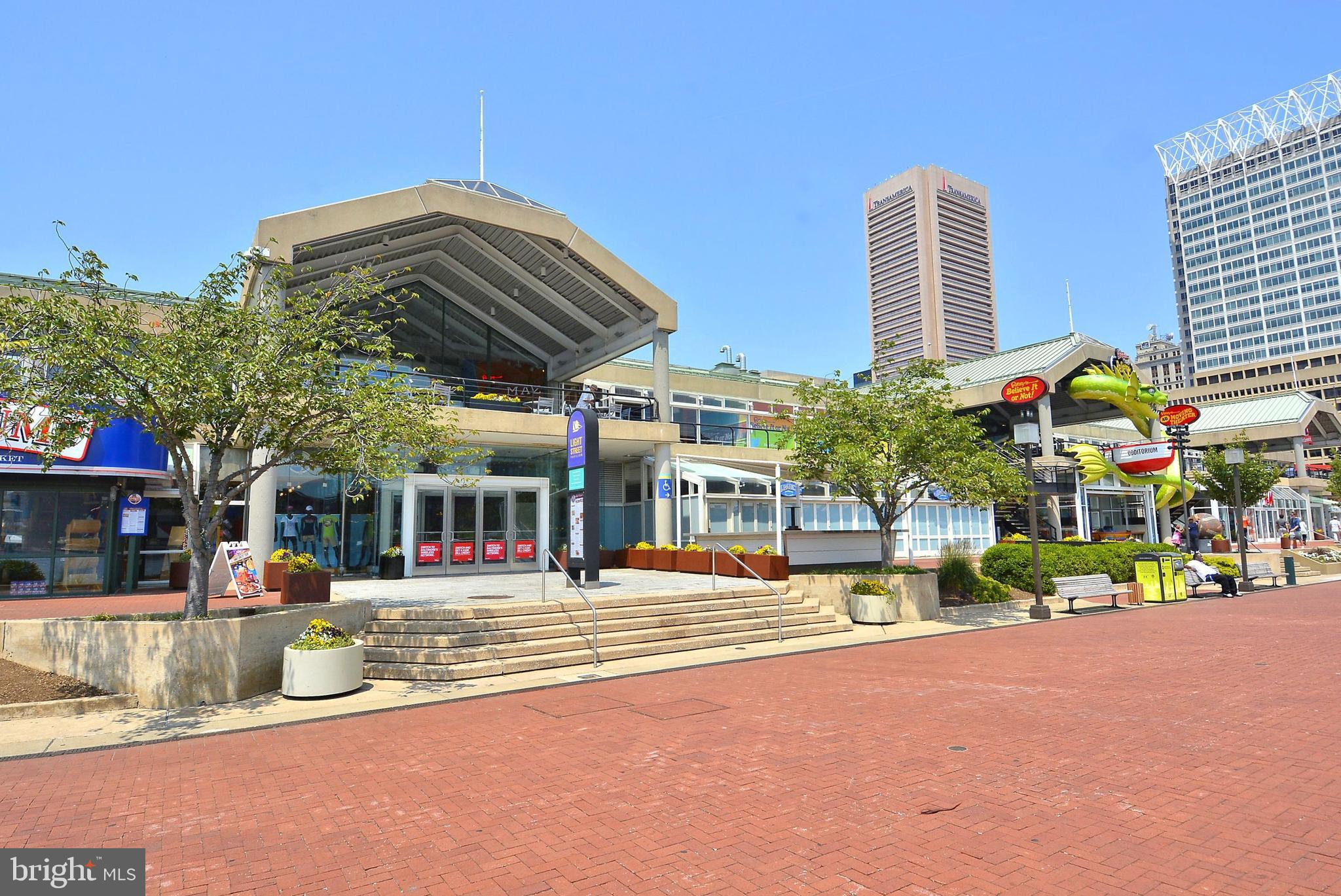 HARBOR COURT CONDOMINIUMS - Residential
