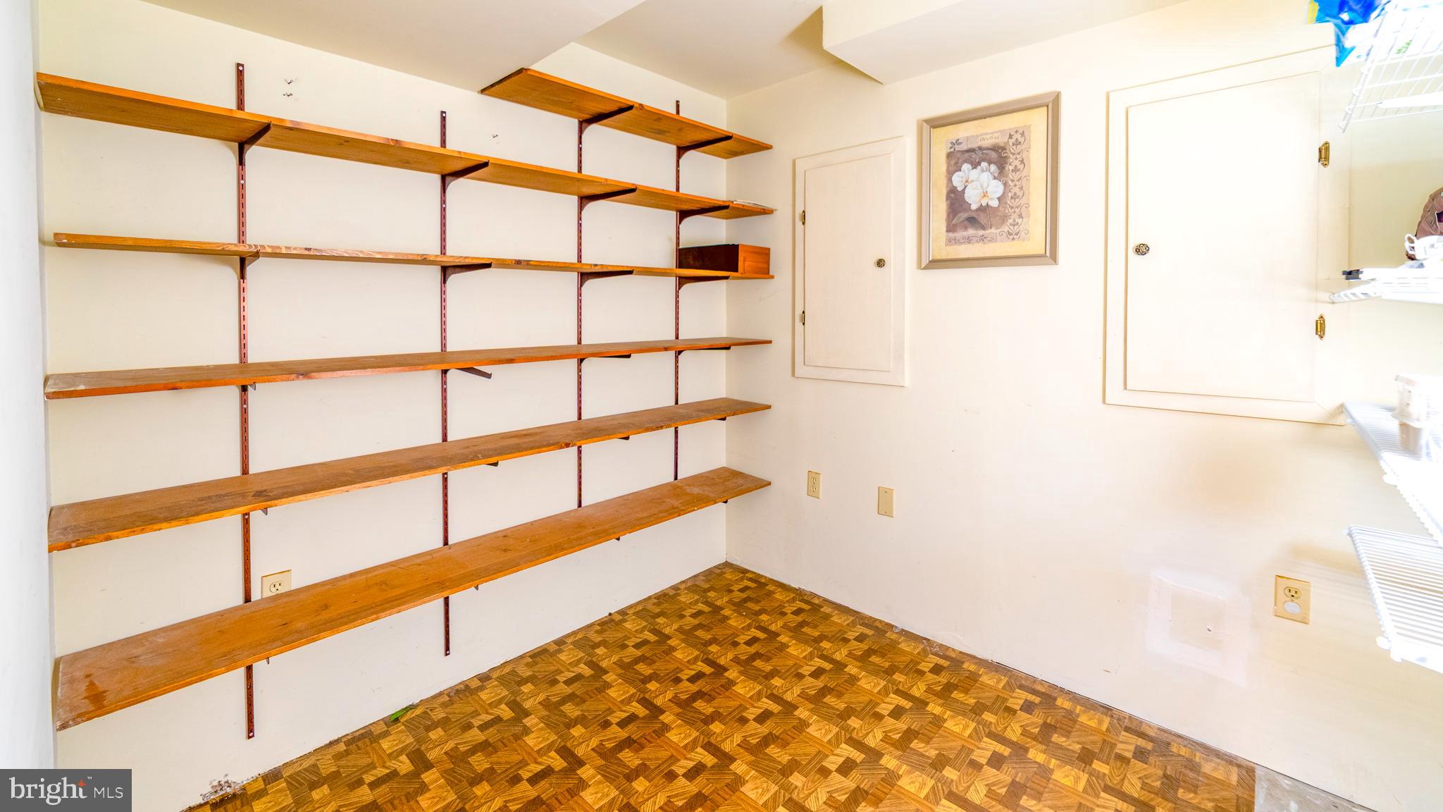 AMBER MEADOWS - Residential