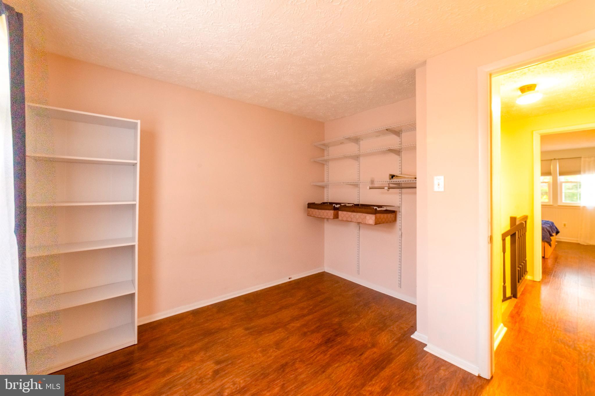 AMBER MEADOWS - Residential