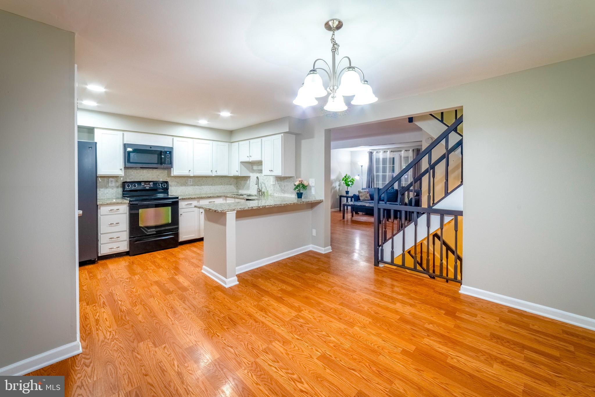 AMBER MEADOWS - Residential