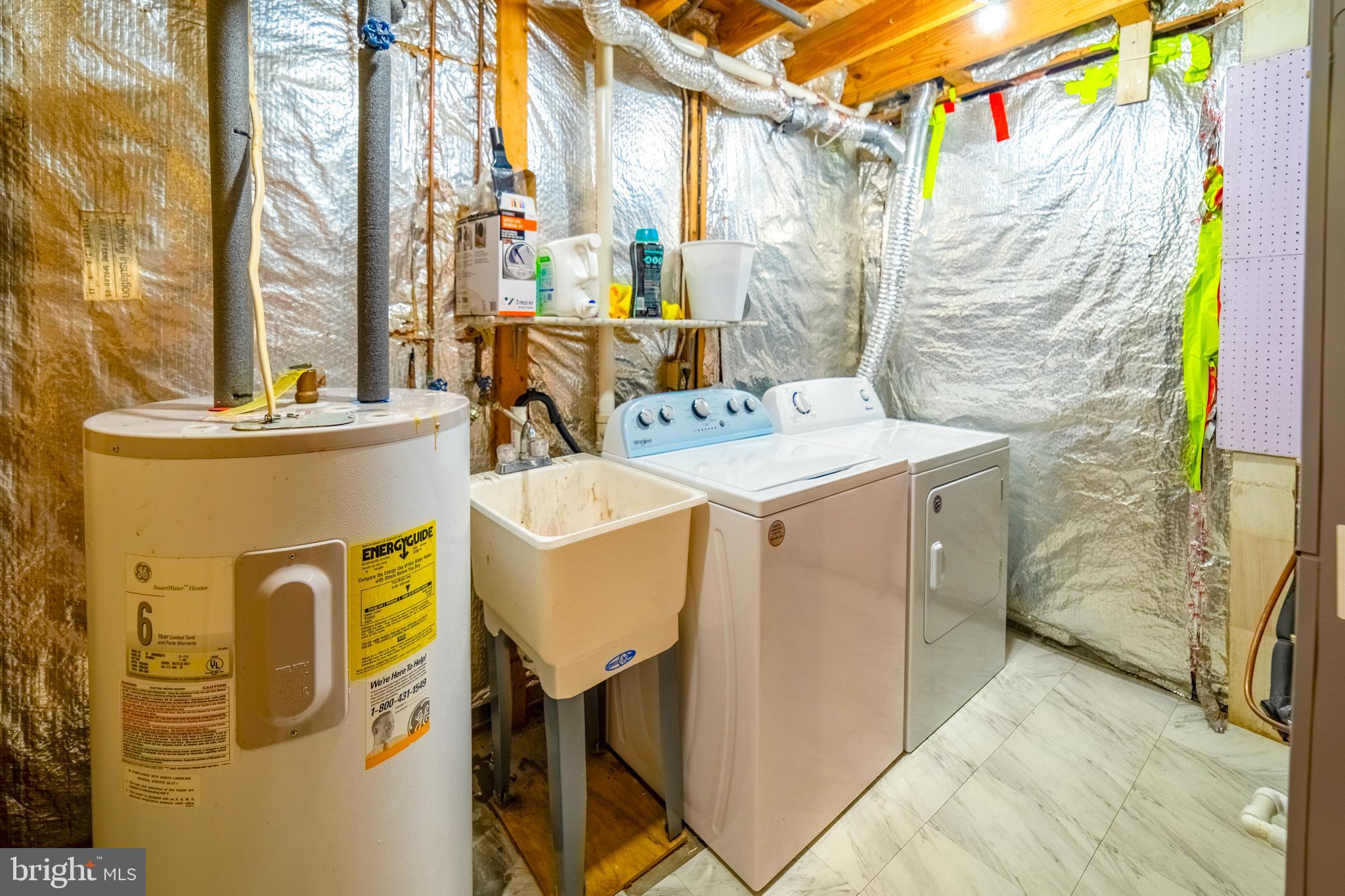 AMBER MEADOWS - Residential