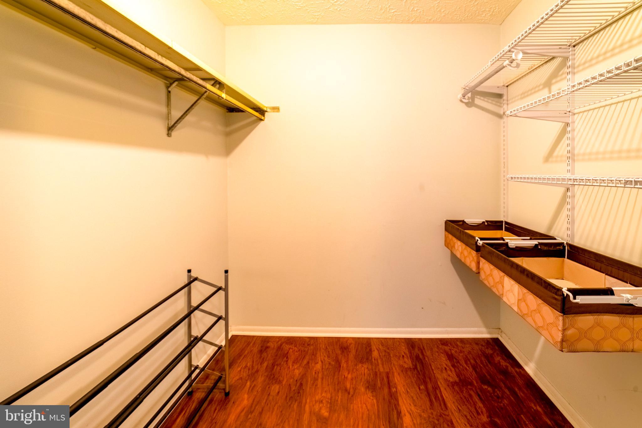 AMBER MEADOWS - Residential