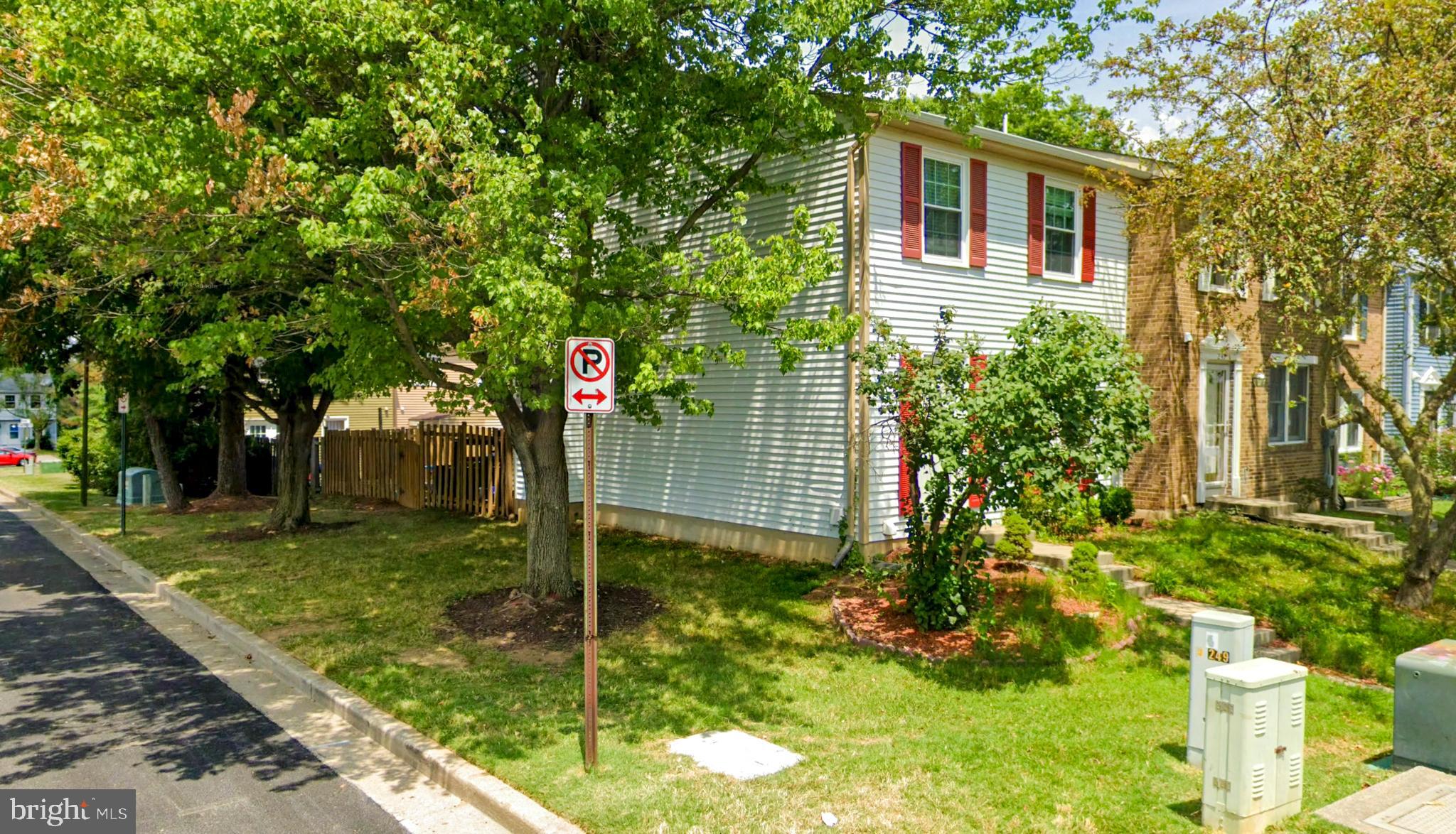 AMBER MEADOWS - Residential