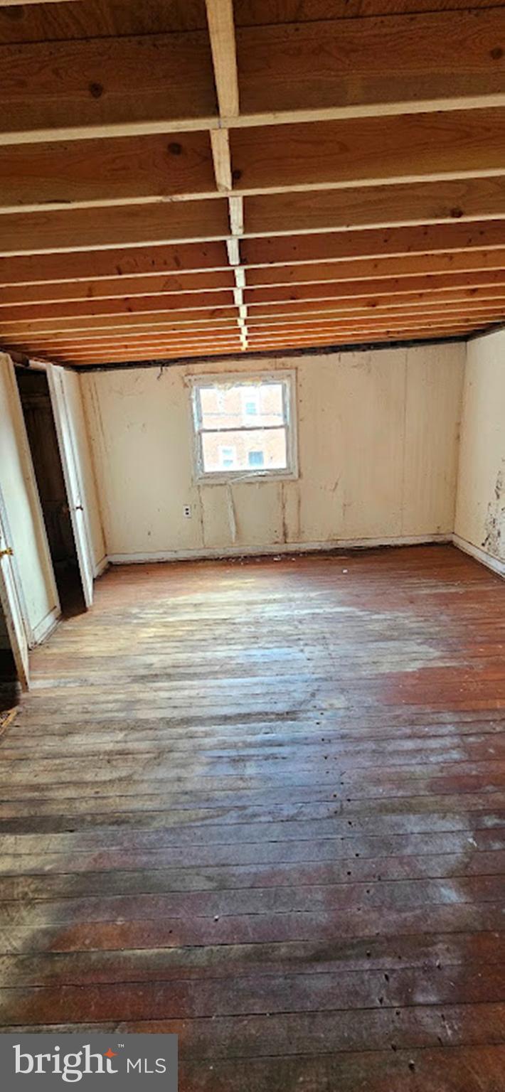 NORRISTOWN - Residential