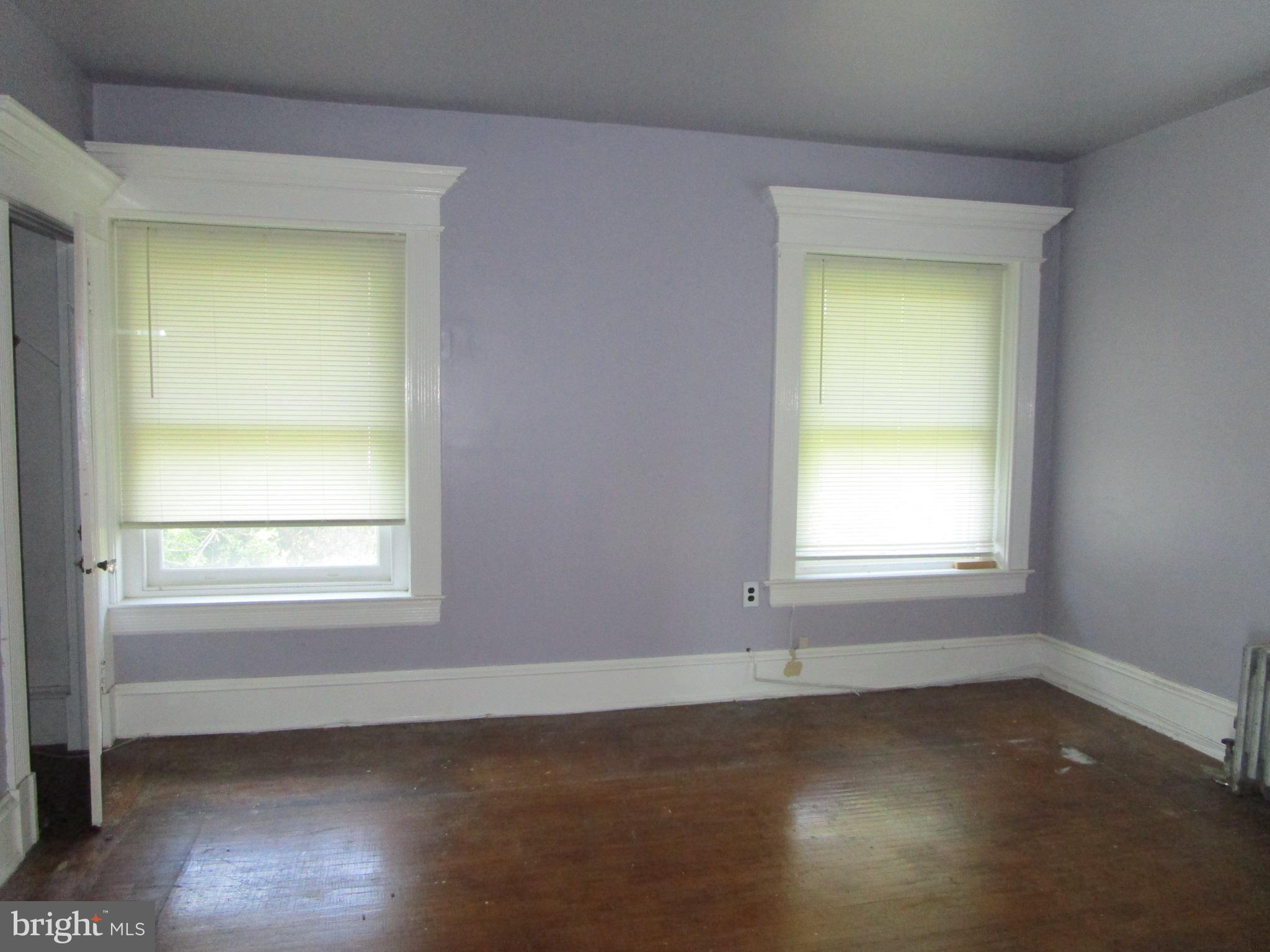 NORRISTOWN - Residential