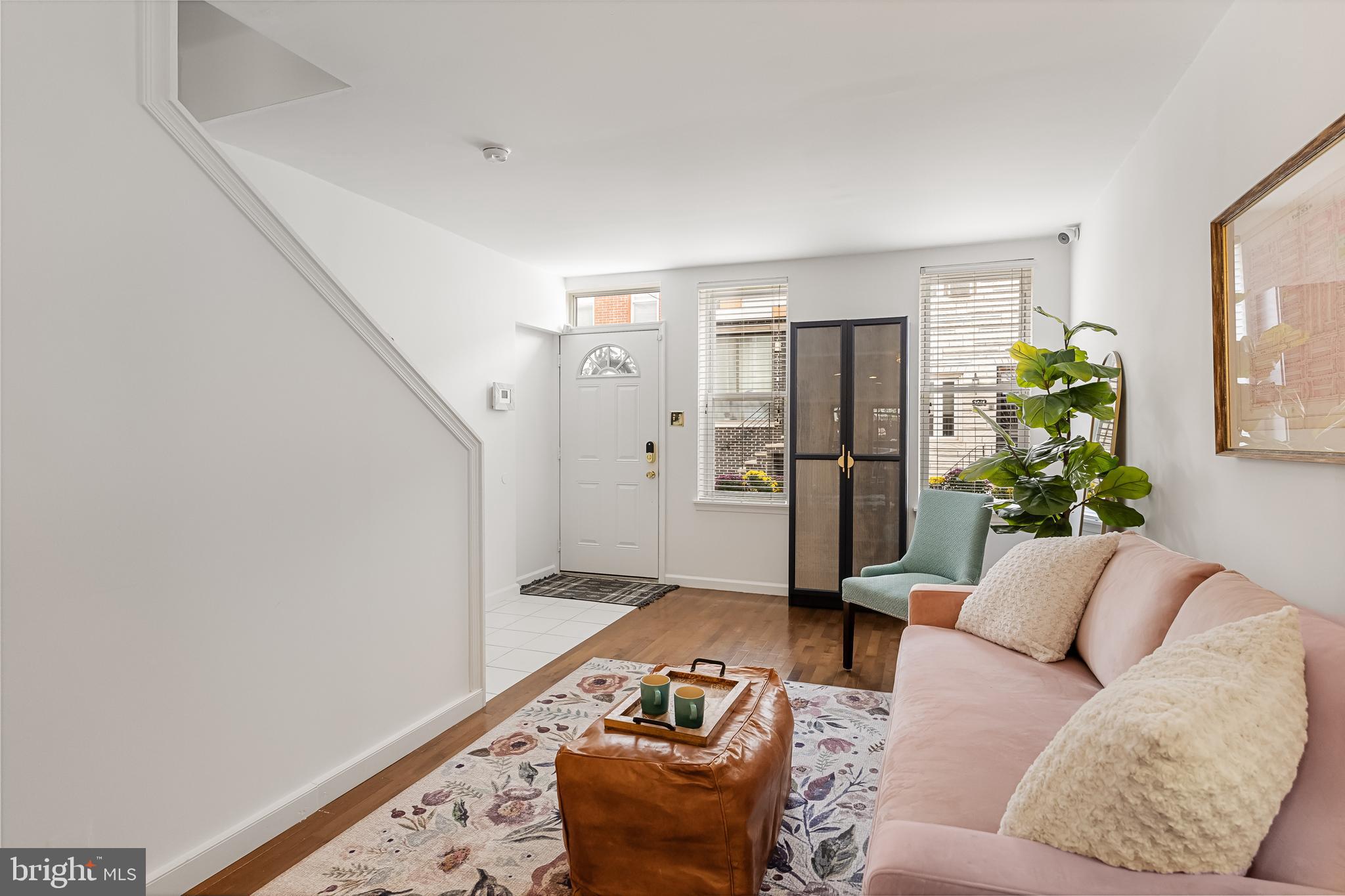 POINT BREEZE - Residential