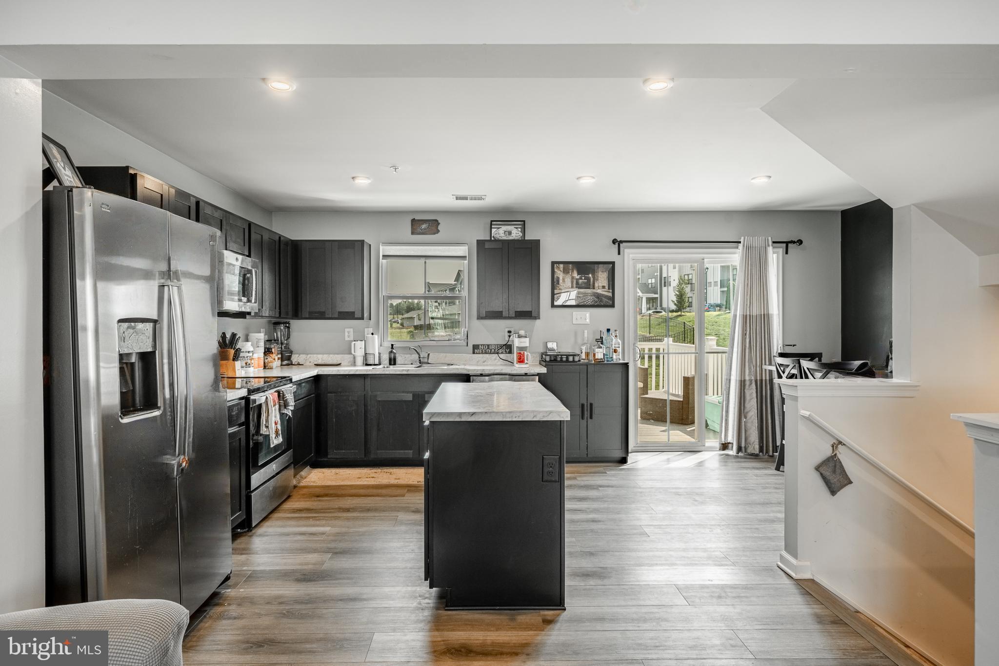 SANATOGA CROSSING - Residential