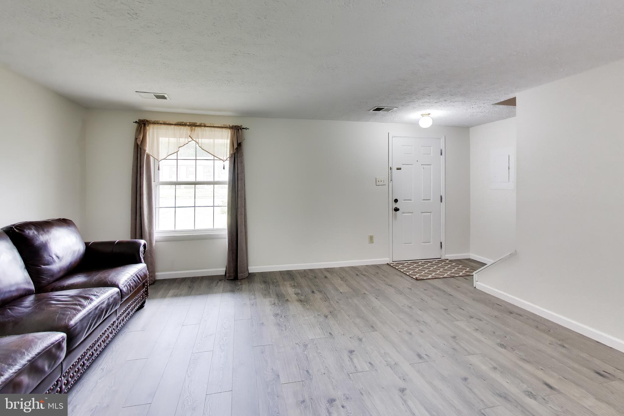 BANNISTER - Residential