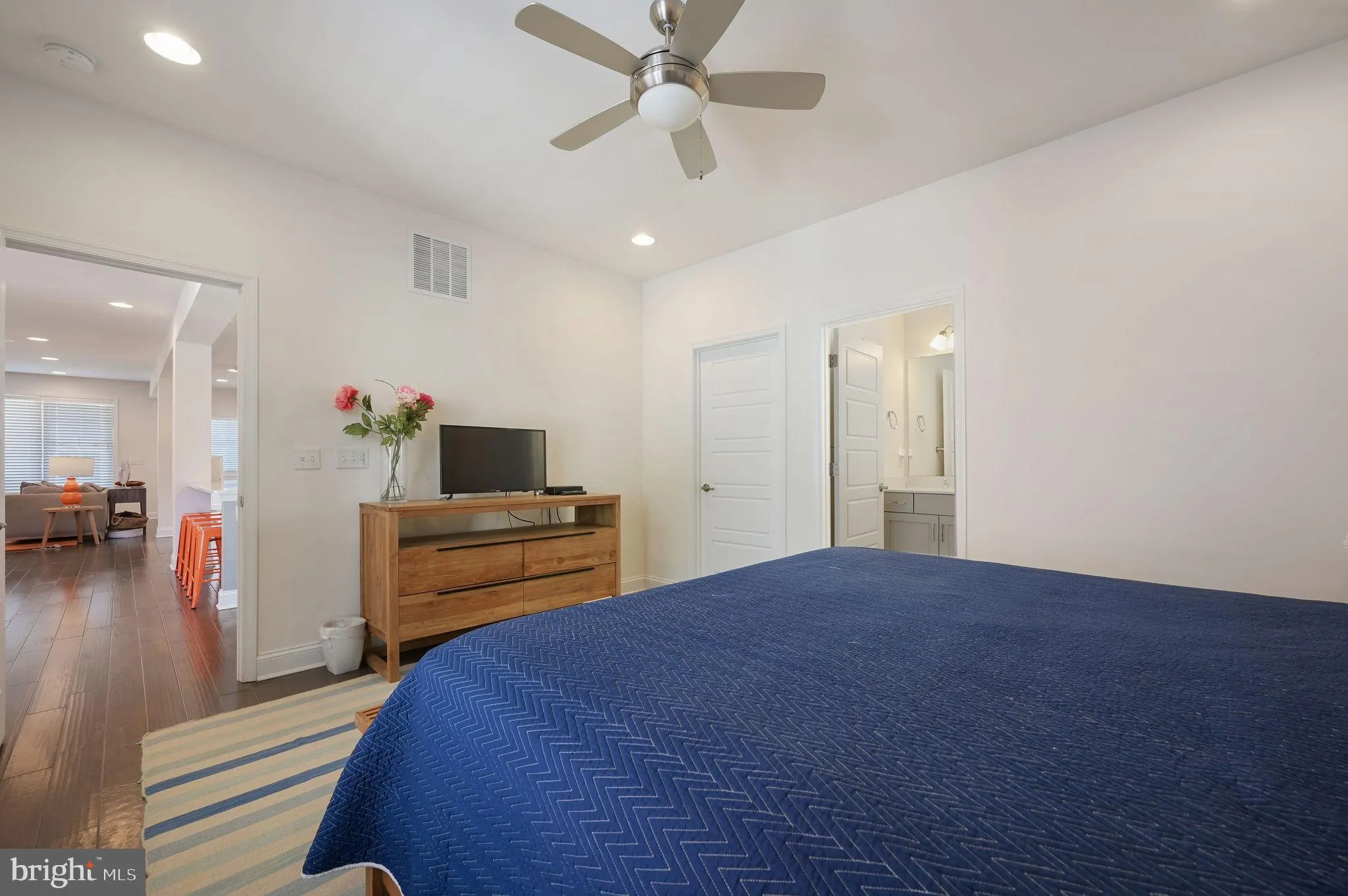 Rehoboth Beach, Delaware 19971, United States, 6 Bedrooms Bedrooms, ,6 BathroomsBathrooms,Residential,Active,103574