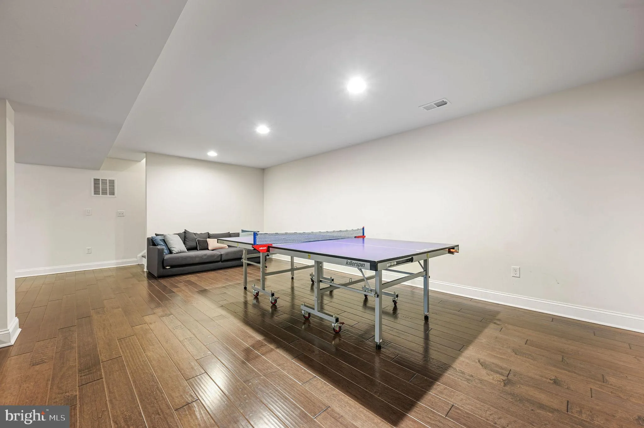 Rehoboth Beach, Delaware 19971, United States, 6 Bedrooms Bedrooms, ,6 BathroomsBathrooms,Residential,Active,103574