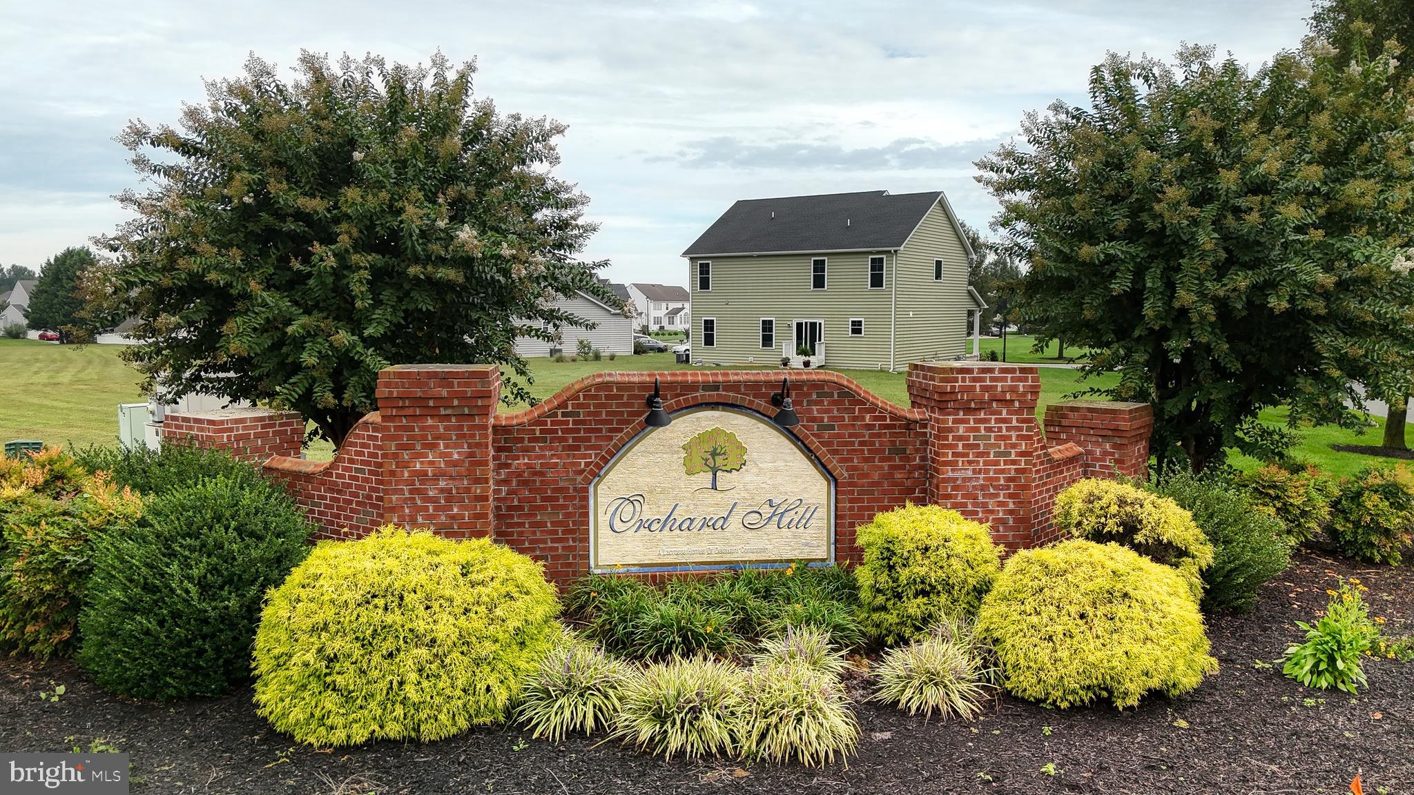 ORCHARD HILL - Residential