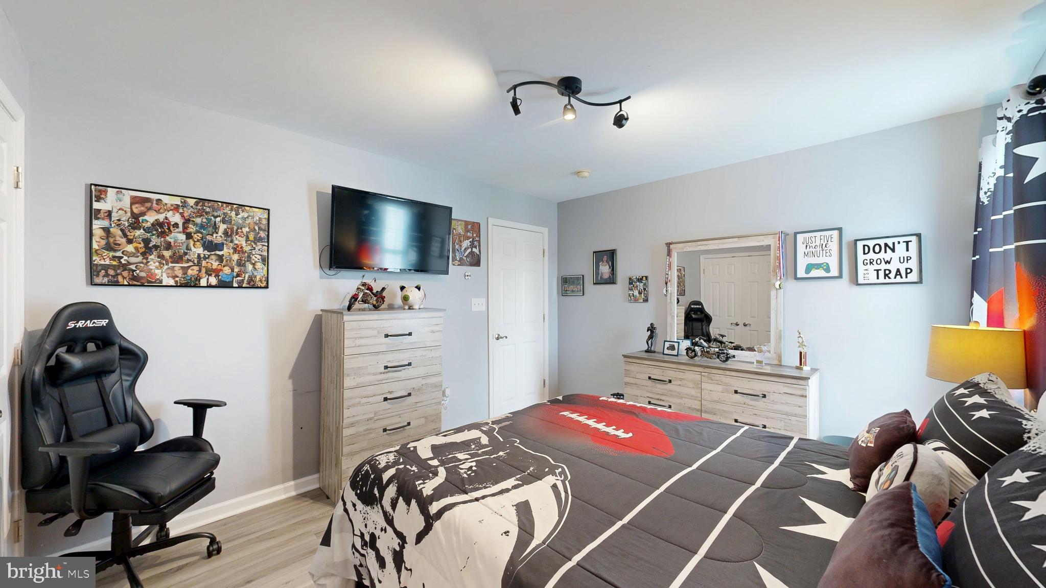 ORCHARD HILL - Residential