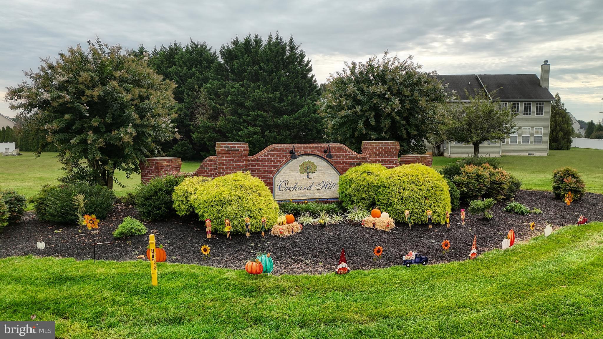 ORCHARD HILL - Residential