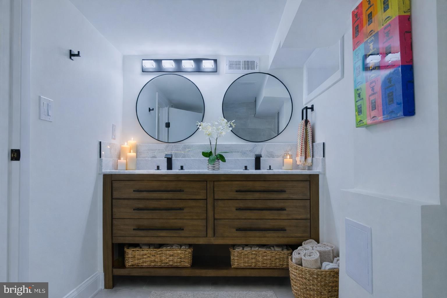 ARLINGTON - Residential