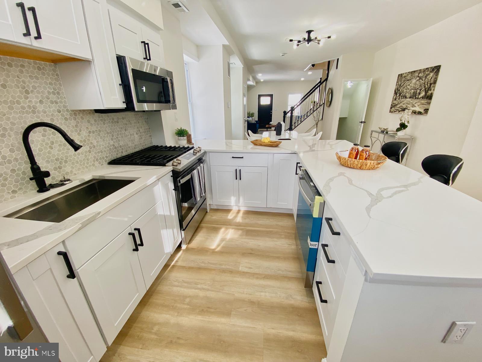 ARLINGTON - Residential