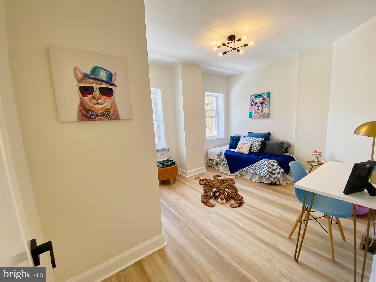 ARLINGTON - Residential