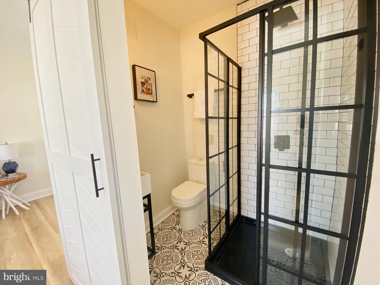 ARLINGTON - Residential