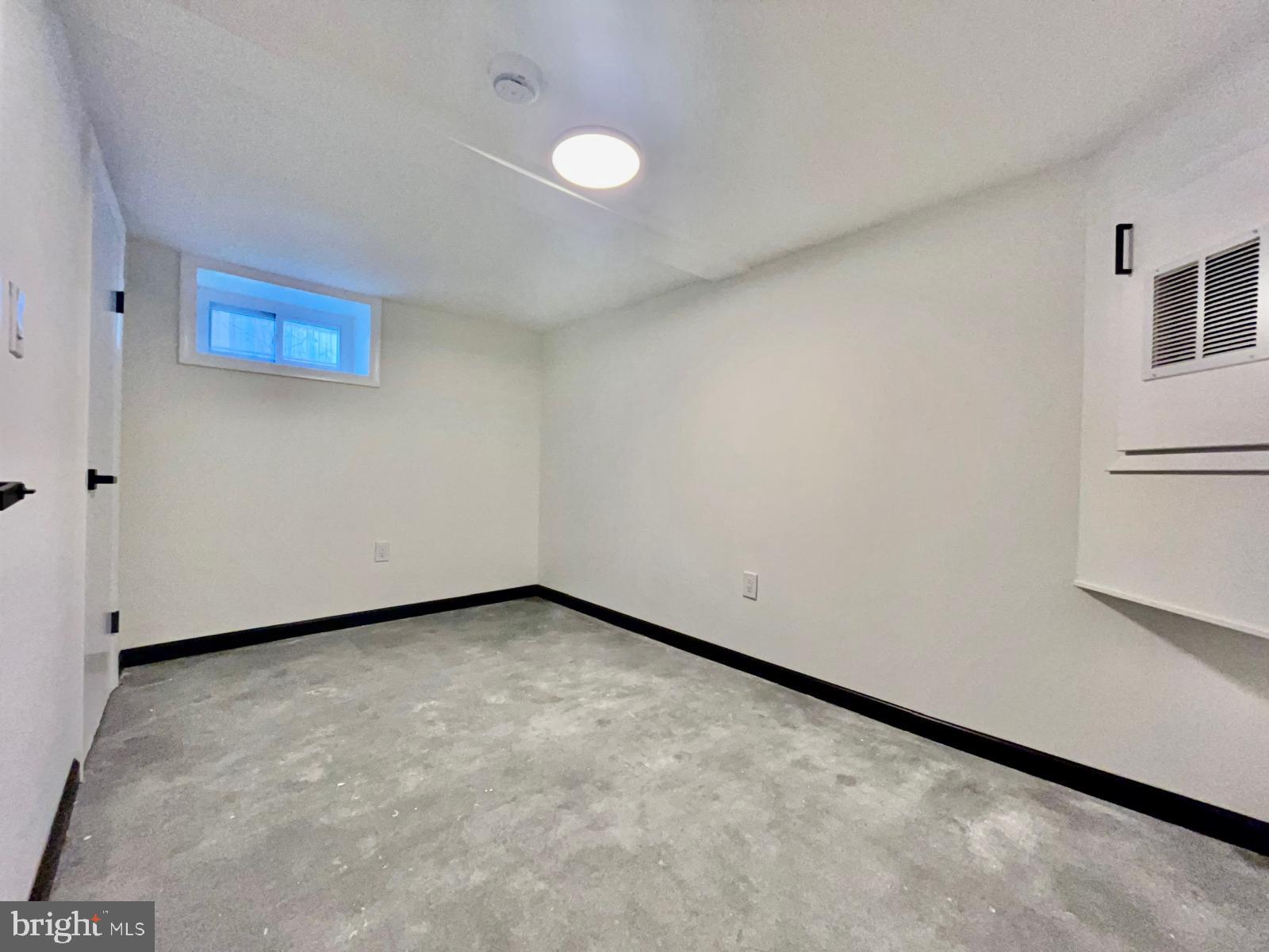 ARLINGTON - Residential