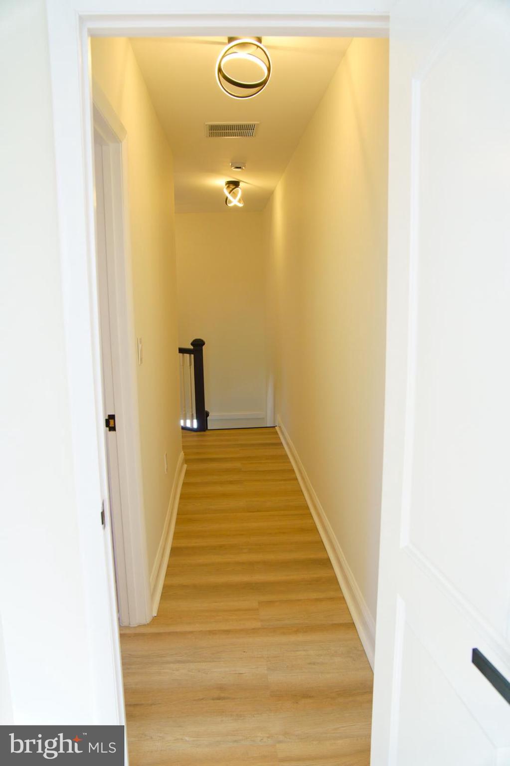 ARLINGTON - Residential