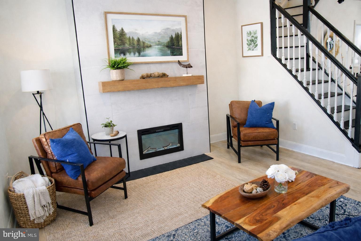 ARLINGTON - Residential