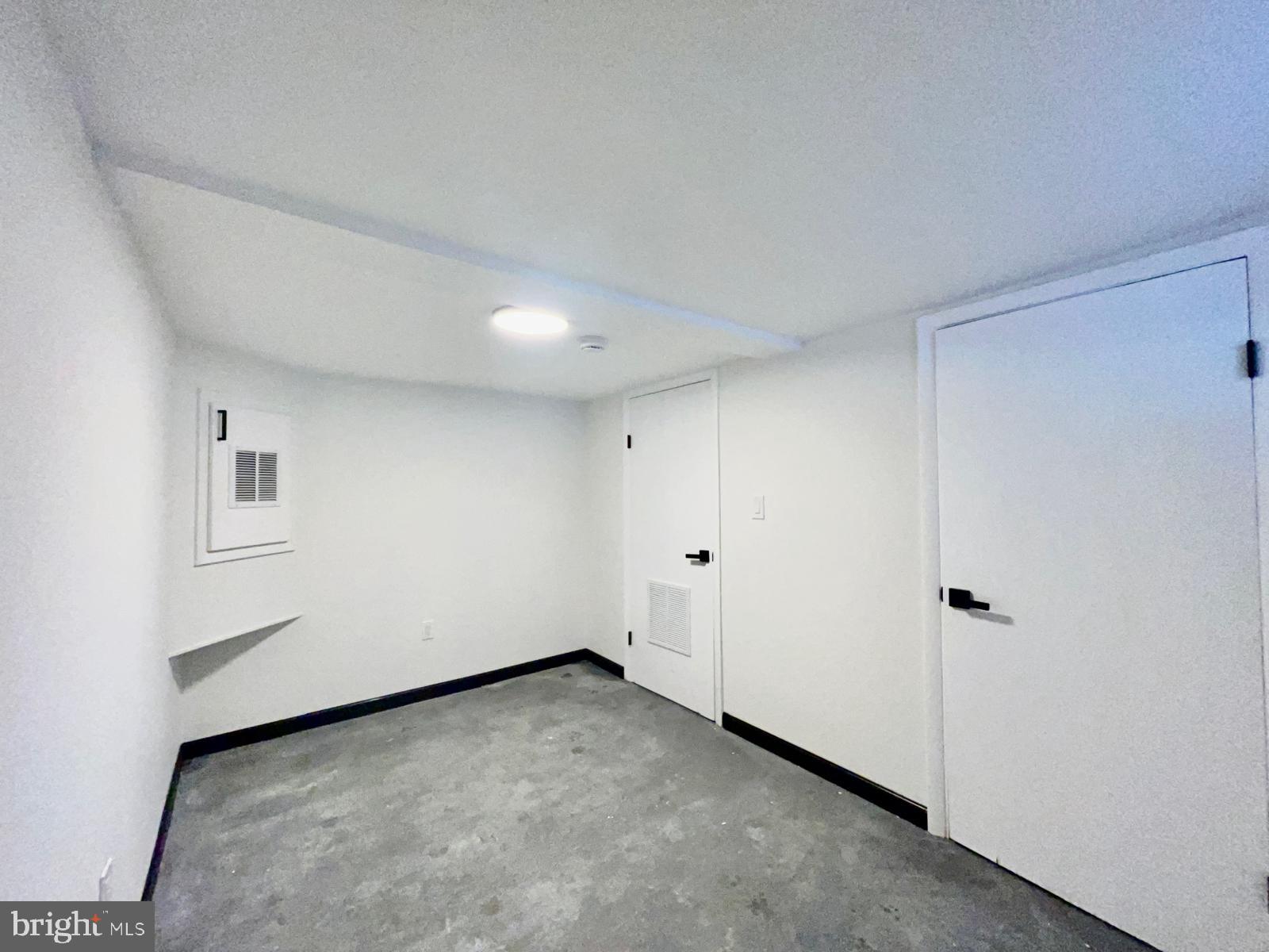 ARLINGTON - Residential