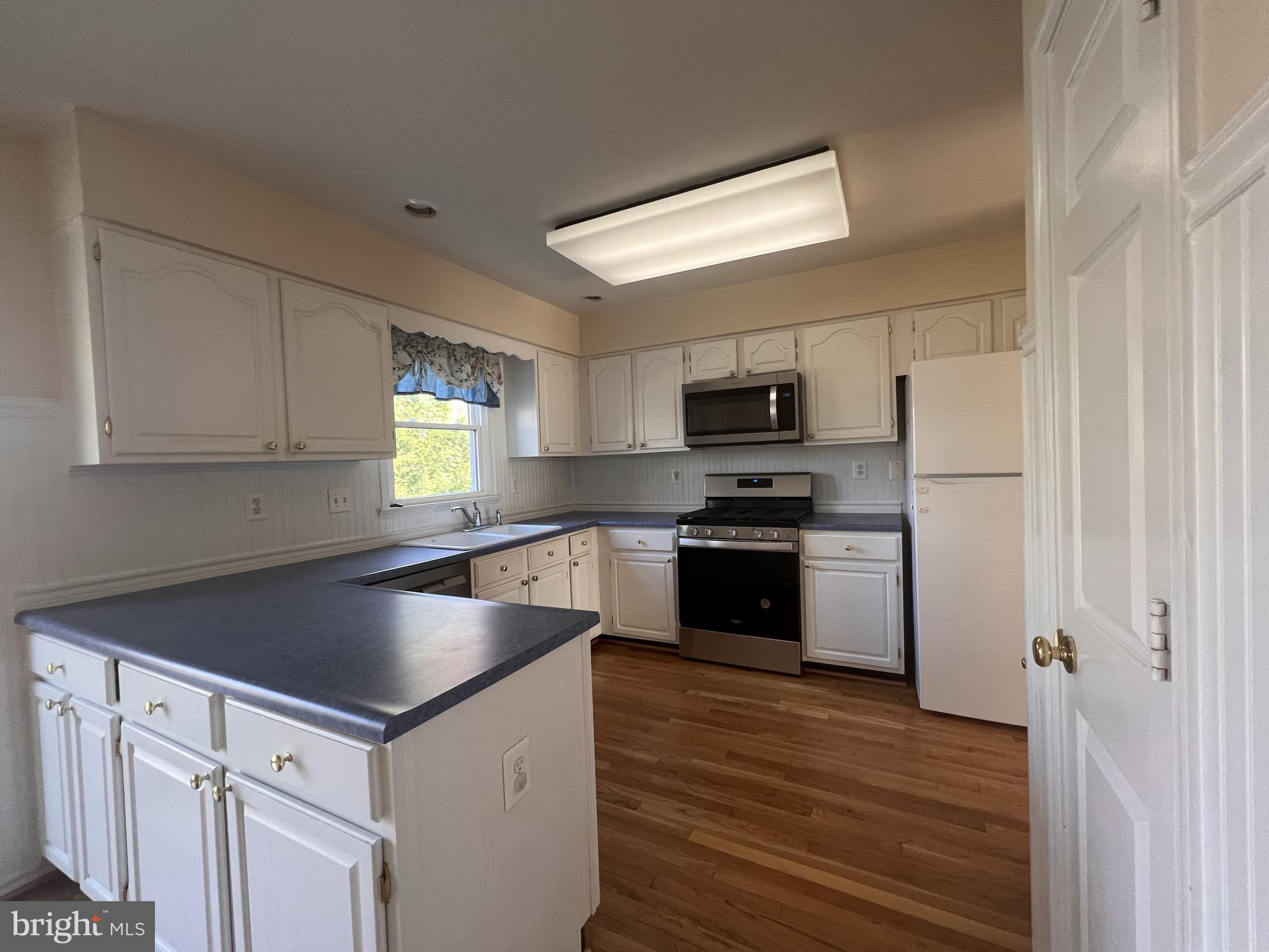 FAIR RIDGE - Residential Lease